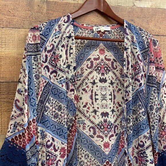 Boho Chic Womens Floral & Geometric Print Kimono Cardigan With Blue Lace Trim - Picture 2 of 6